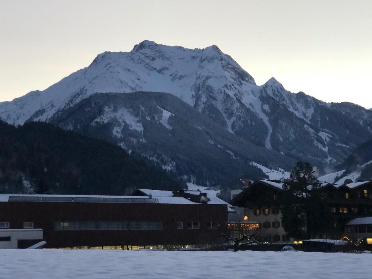 Apartment Between Mayrhofen And Finkenberg Eksteriør billede