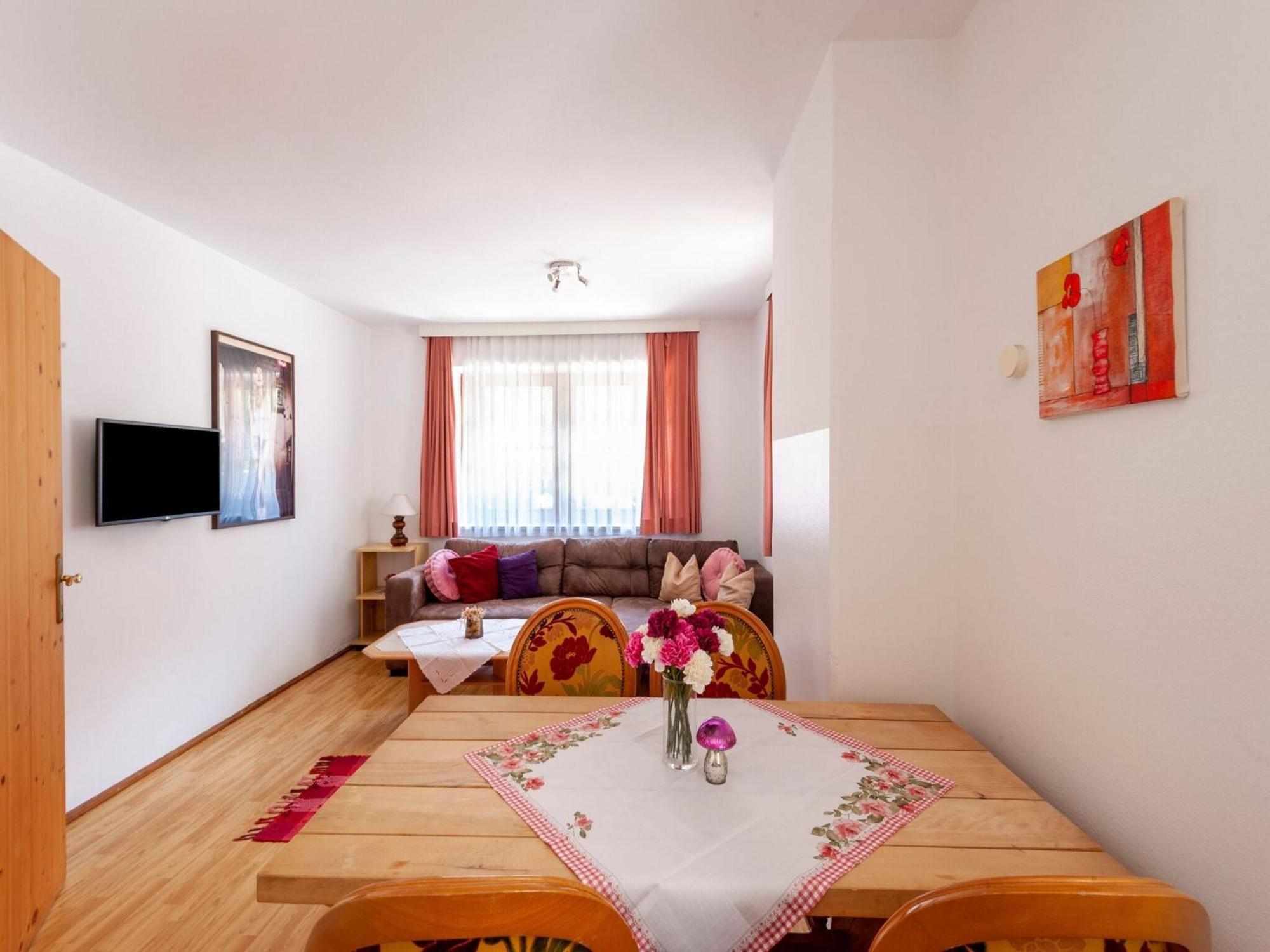Apartment Between Mayrhofen And Finkenberg Eksteriør billede