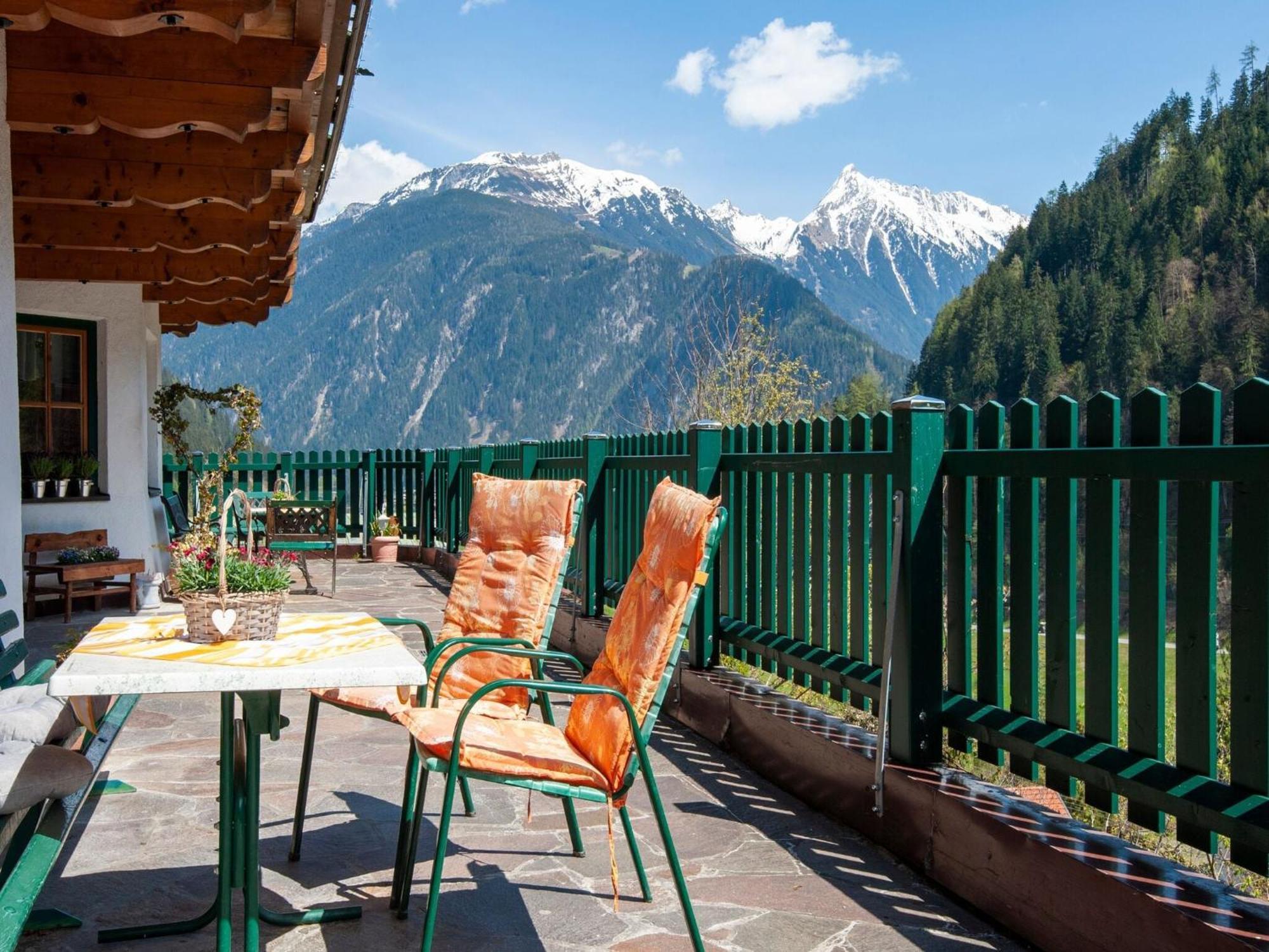 Apartment Between Mayrhofen And Finkenberg Eksteriør billede